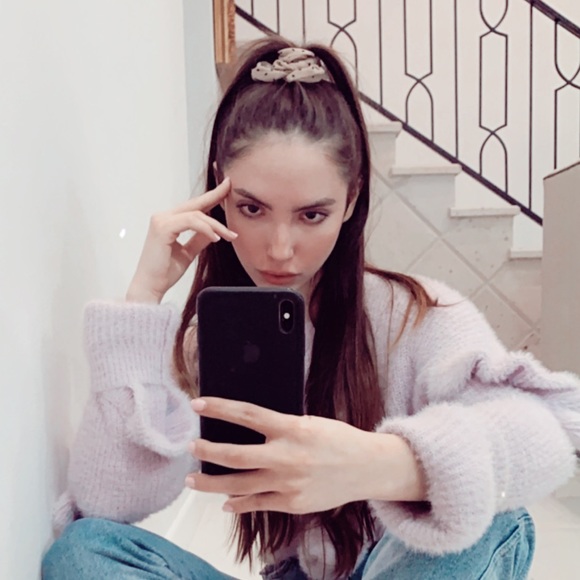 Meet your Posher, Jessica - Picture 1 of 1